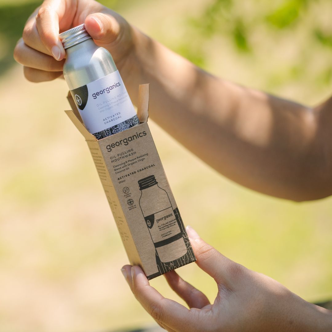 Ústní voda Oil Pulling - aktivní uhlí - Georganics